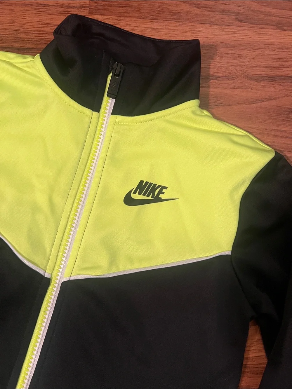 Nike athletic full
